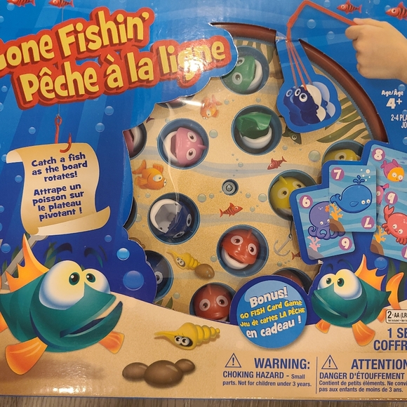 New Gone Fishin Fun Toy - Picture 1 of 3